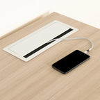 Bureau informatique scandinave Noyer naturel / Blanc / Orme clair avec multiprise – 1 personne